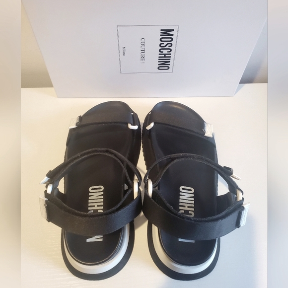 🛑SOLD- Authentic Moschino Womens Black Logo Strap Platform Sandals Size 40 US10 - Picture 4 of 8